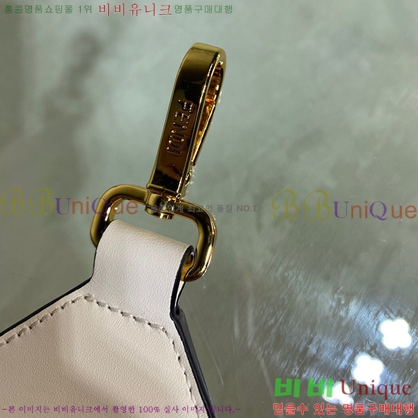 # YOU FF ΰ к긯 Ʈ  8AV386-13