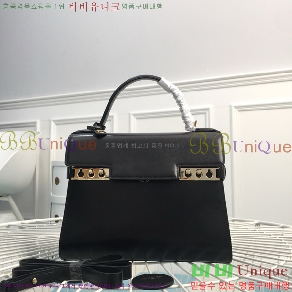 # Ʈ  MM TP0028-205