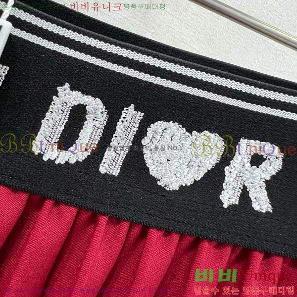   ĿƮ DO411407-10
