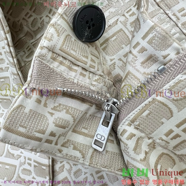   ĿƮ DO4177670-1