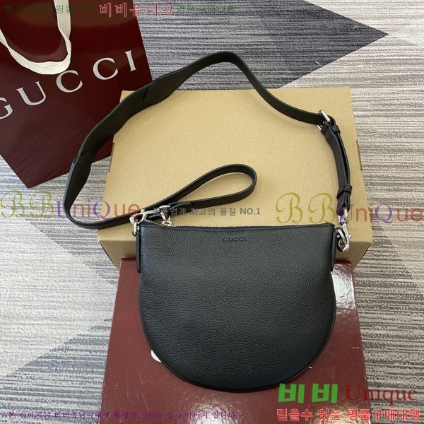 #  ũν ‎824529-480