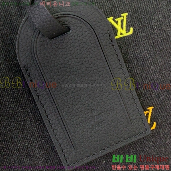 #̺ ǵ 40 ݵѸ ũν M14136-101
