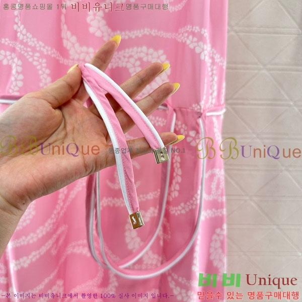  * ǽ CH411515-5