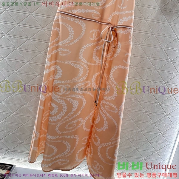  * ǽ CH411515-6