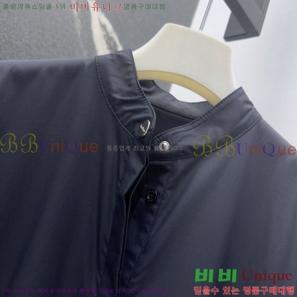   ǽ M4X157122-2