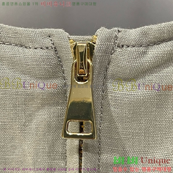   ǽ M4X157122-6