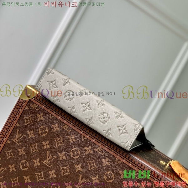 #̺    M81115-102