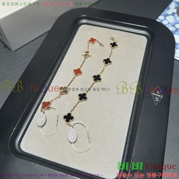 Ŭ    V263514-1 (2)