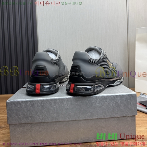   Ŀ R576747-2
