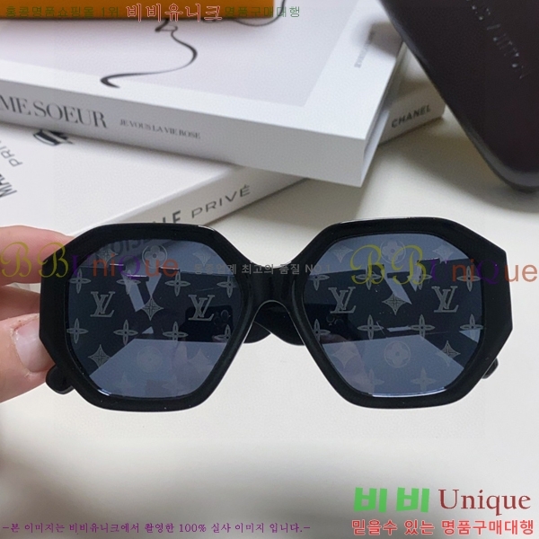 ̺ ۶ LV1008911-1