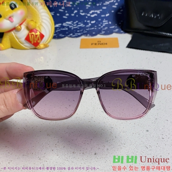  ۶ F924702-1