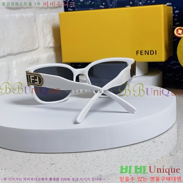  ۶ F924702-4