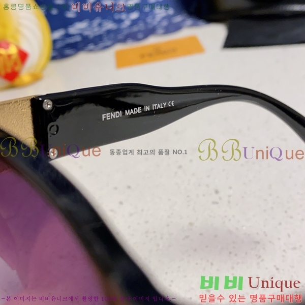  ۶ F924702-6