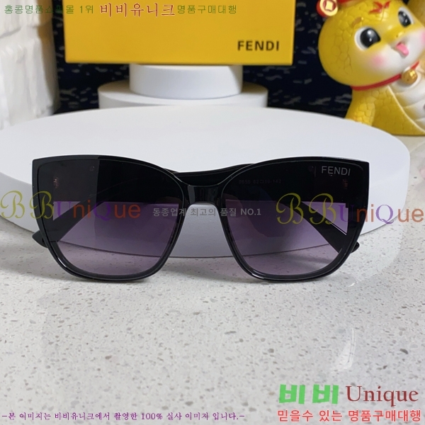  ۶ F924702-6