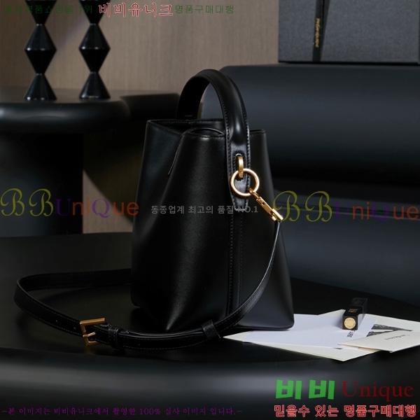 #ζ LE 37  749036-900