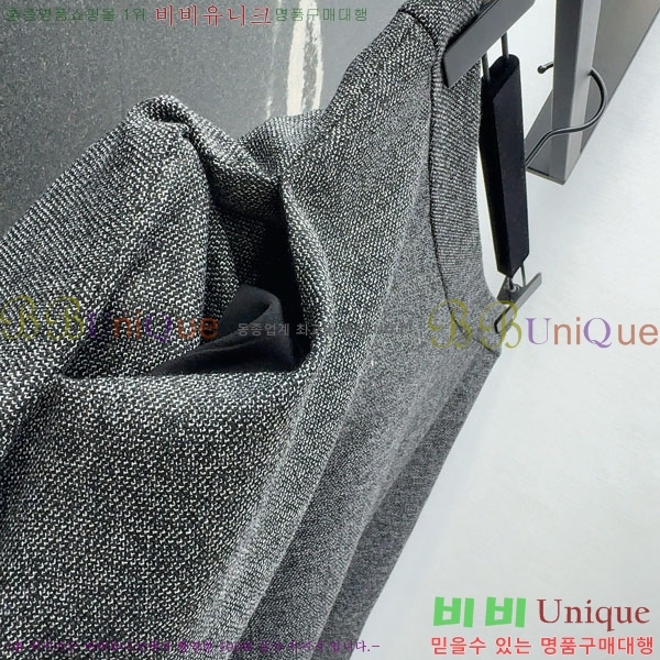   ĿƮ DO1560733-2