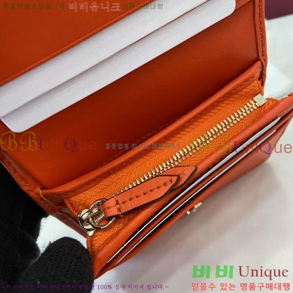 # GG  ̴  ‎820692-187