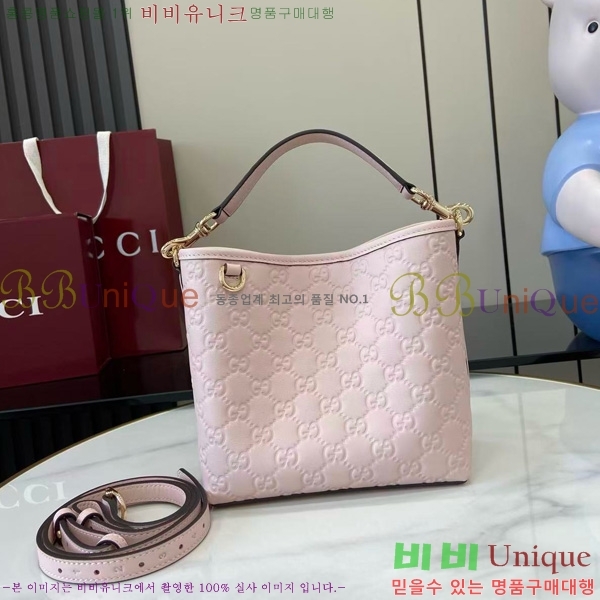 # GG   Ŷ 815118-525