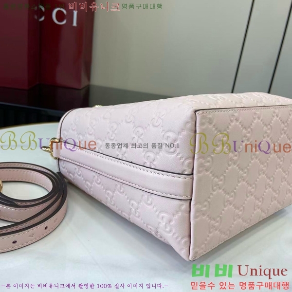 # GG   Ŷ 815118-525