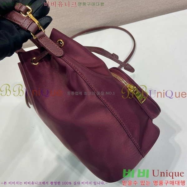 # NEW Ϸ Ŷ 1BH038-557