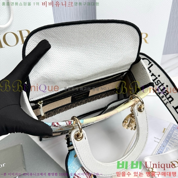 # ̵ Ʈ ̵ M0565-1002