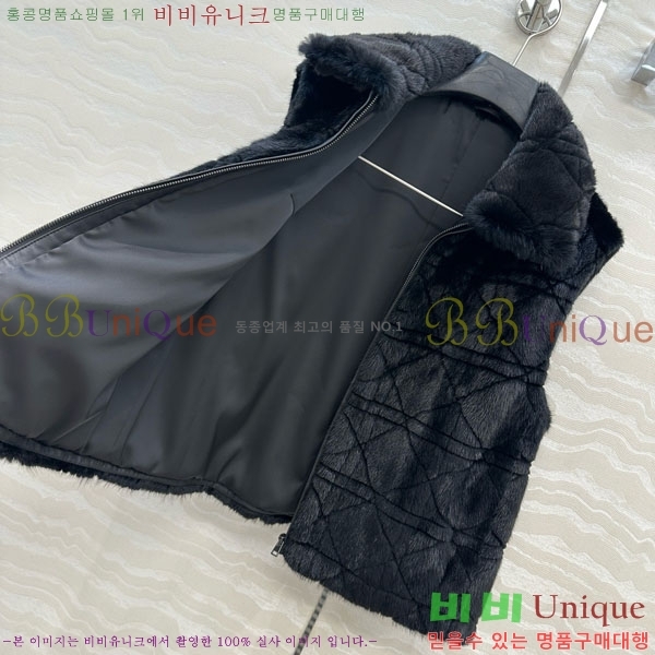   þ    DO145066-9