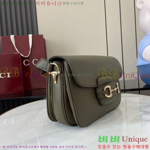 # Ȧ 1955   815178-104