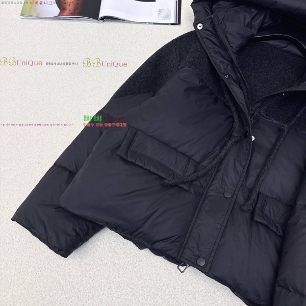  **  ٿ е MAXM230823-10