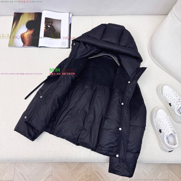  **  ٿ е MAXM230823-10