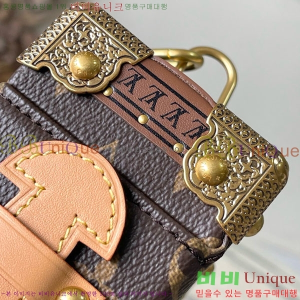 #̺  Ʈũ M15166-1001