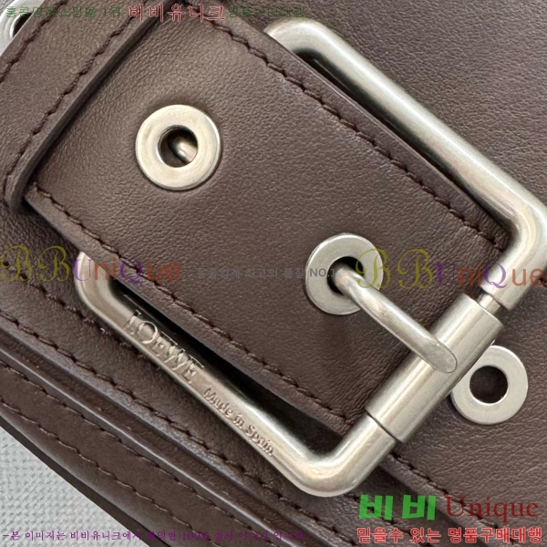 #ο   Ŀ  052517-101