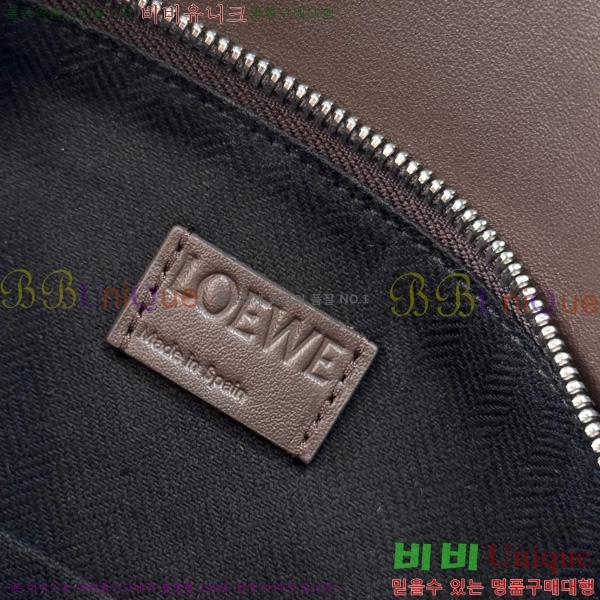 #ο   Ŀ  052517-101