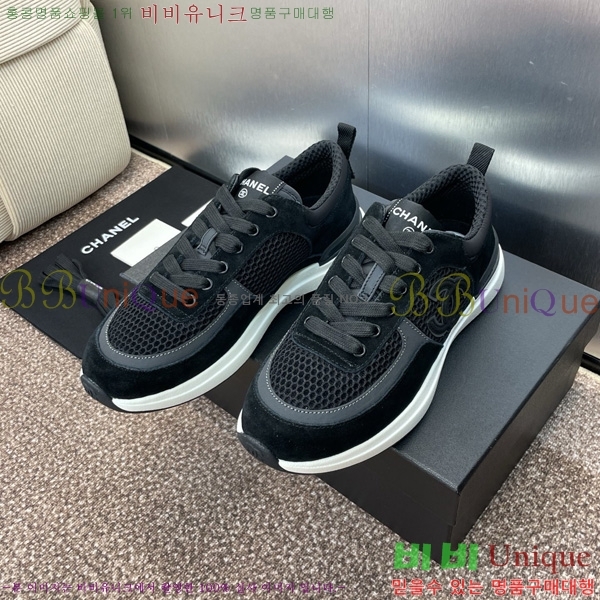* Ŀ 32D866578-8