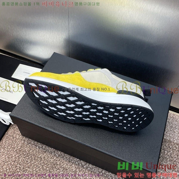* Ŀ 32D866700-6