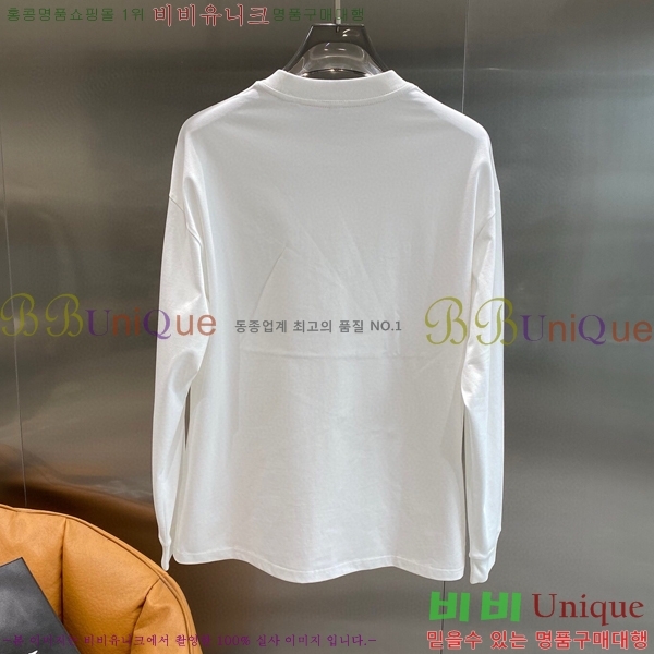  * Ƽ CH556372-1