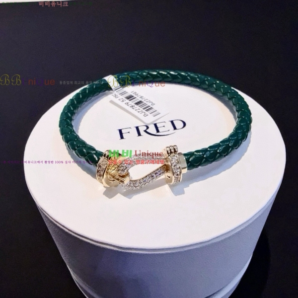 🍀߼🍀  CH856677