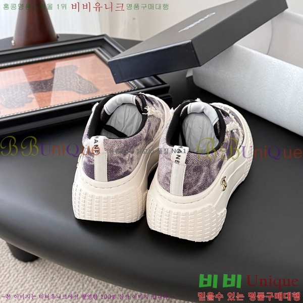 * Ŀ 34D866803-4