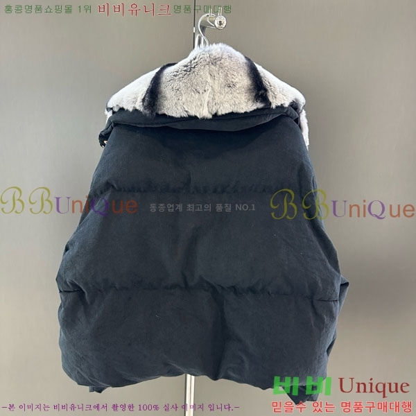  ** ٿ е MAX23402-11