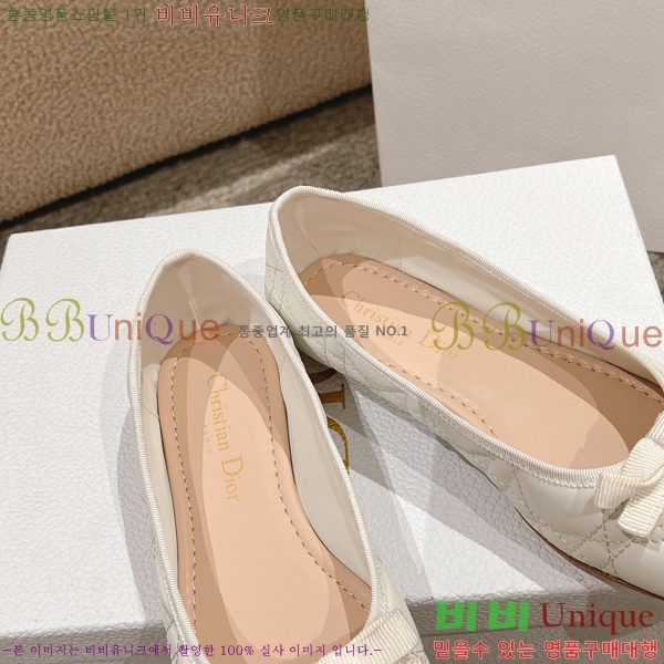  ÷ 28DL2592613-6