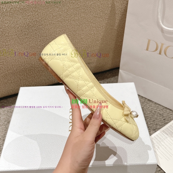  ÷ 28DL2592613-7