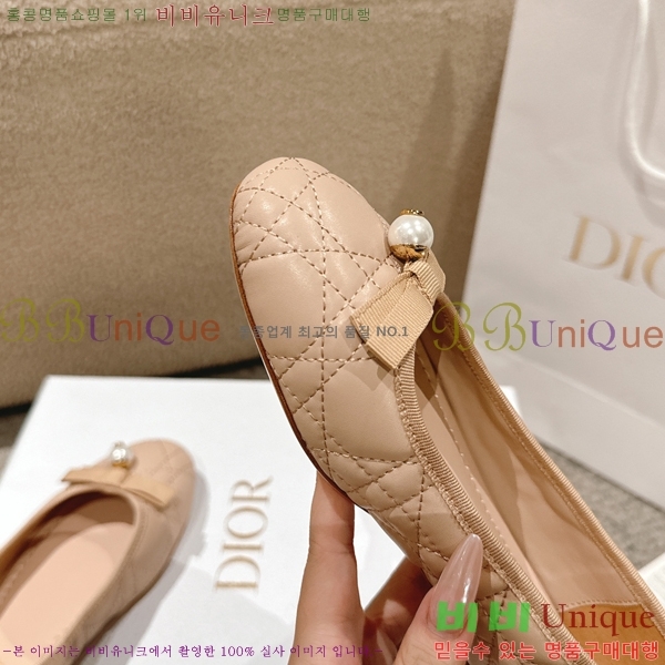  ÷ 28DL2592613-9