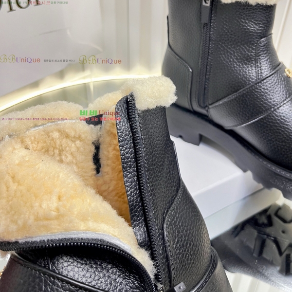   þ    41D25102214-1