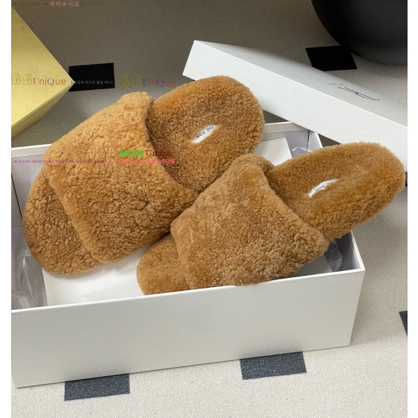  * þ   26TR25102295-4