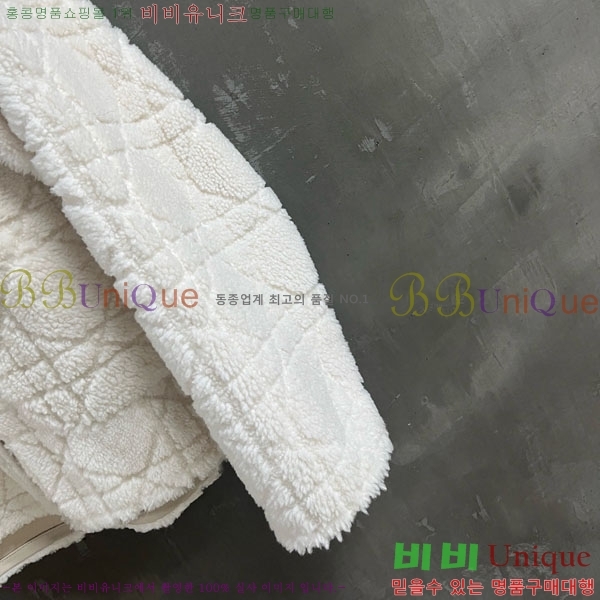   þ   DO3634560-17