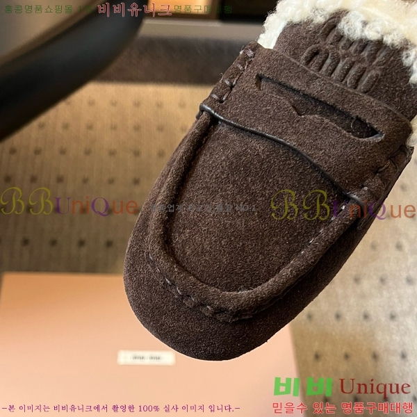  ̿** þ   30MU25102297-4