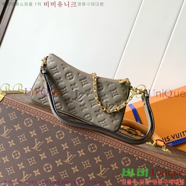 #̺  Ʈ M25816-101