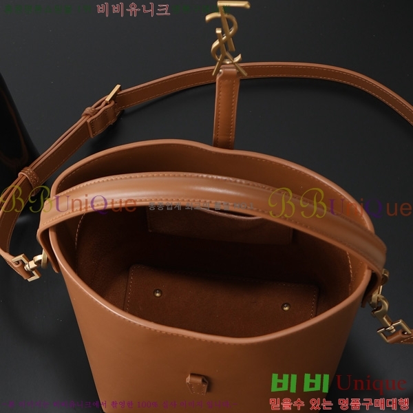 #ζ LE 37  749036-903