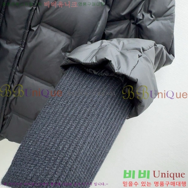  ** ٿ е MAX267869-3