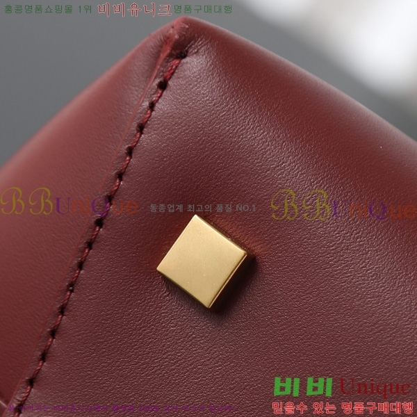 #ζ LE 37  749036-904