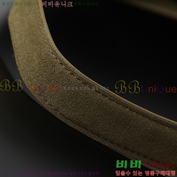 #ζ  5 À 7  713938-2002